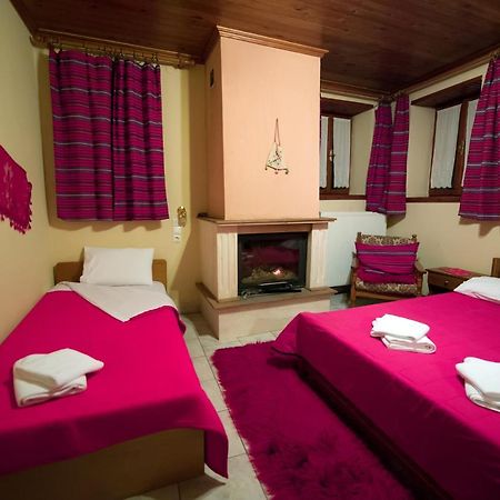 To Petrino Guesthouse Agios Germanos Eksteriør bilde